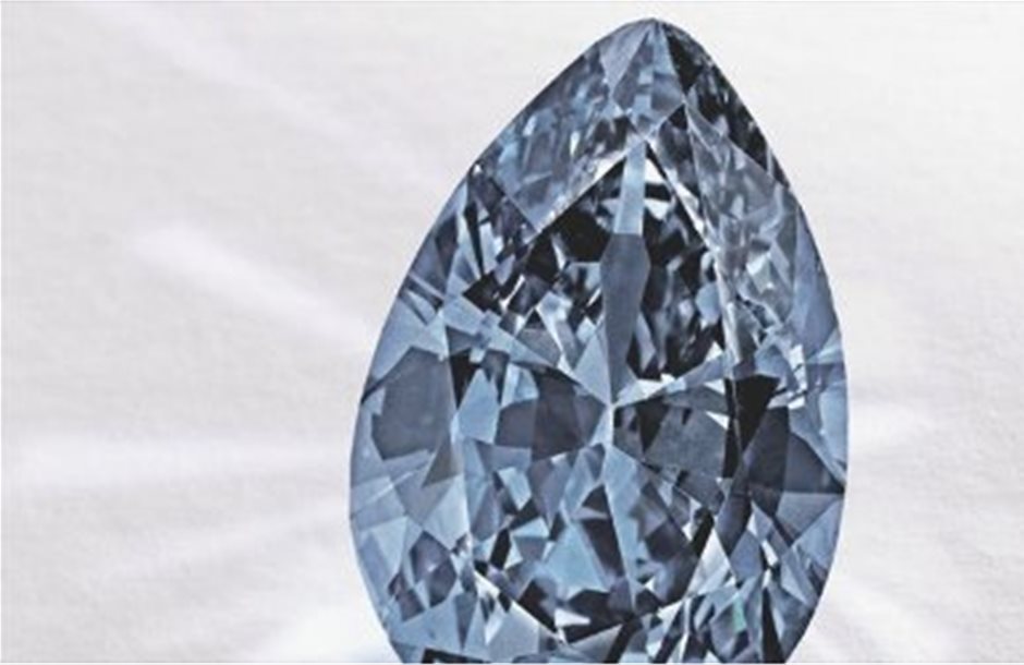 Μπλε διαμάντι αξίας 26 εκατ. ευρώ στα χέρια συλλέκτη από το Χονγκ Κονγκ 